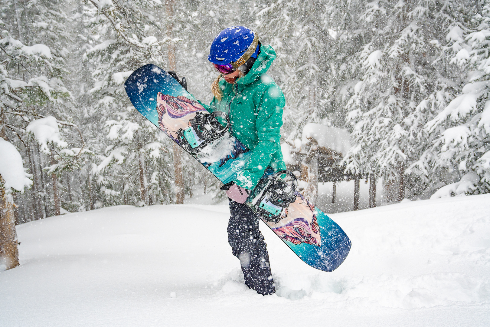 The Best All-Mountain Snowboards of 2025