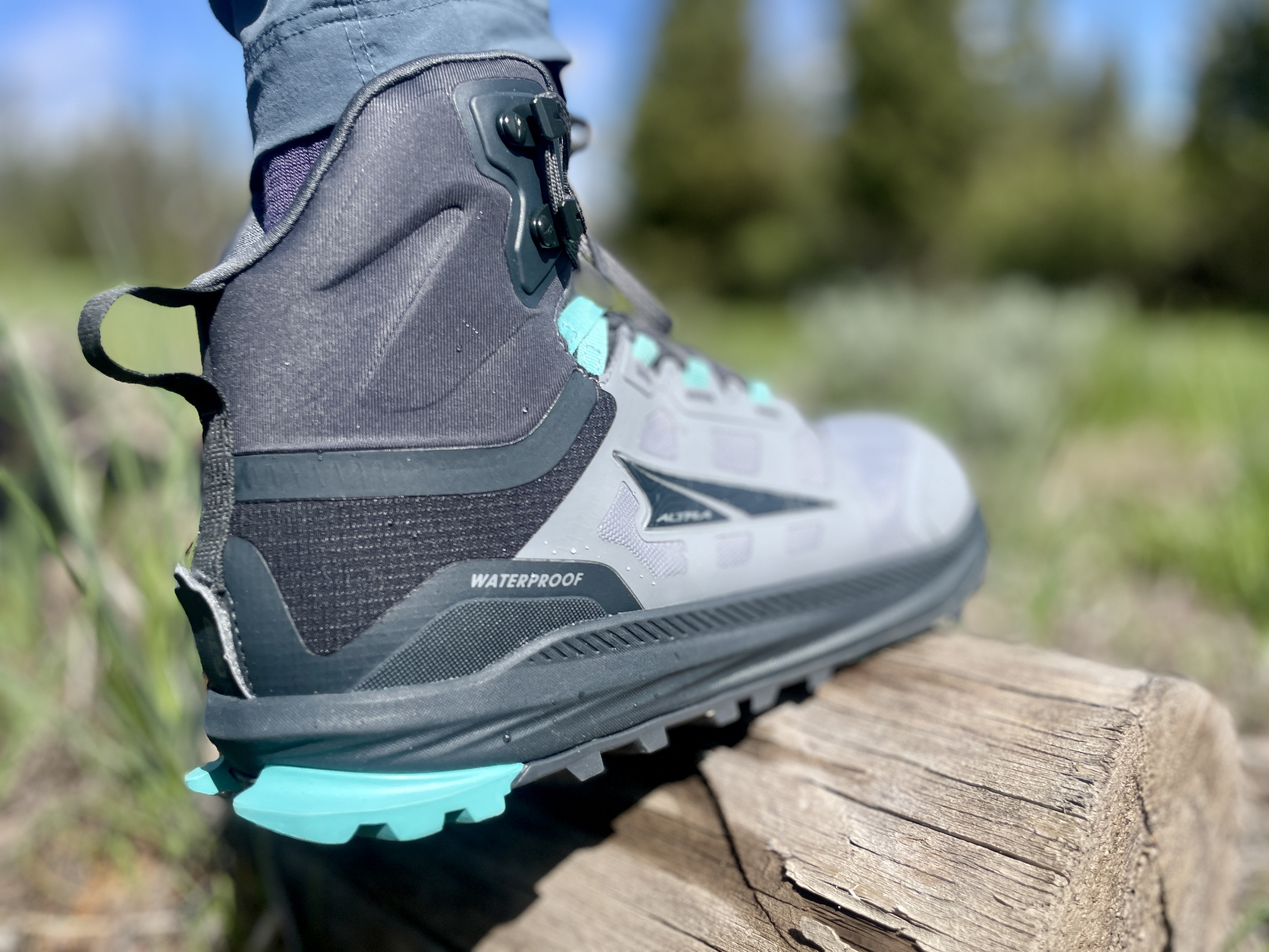Altra Lone Peak 9